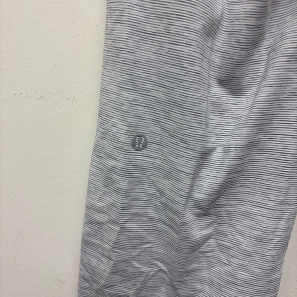 Lululemon On The Fly Pant 27” - Picture 11 of 13